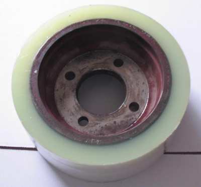 東莞鵬博盛實(shí)業(yè) 聚氨酯板棒片與輸送帶的專業(yè)解決方案